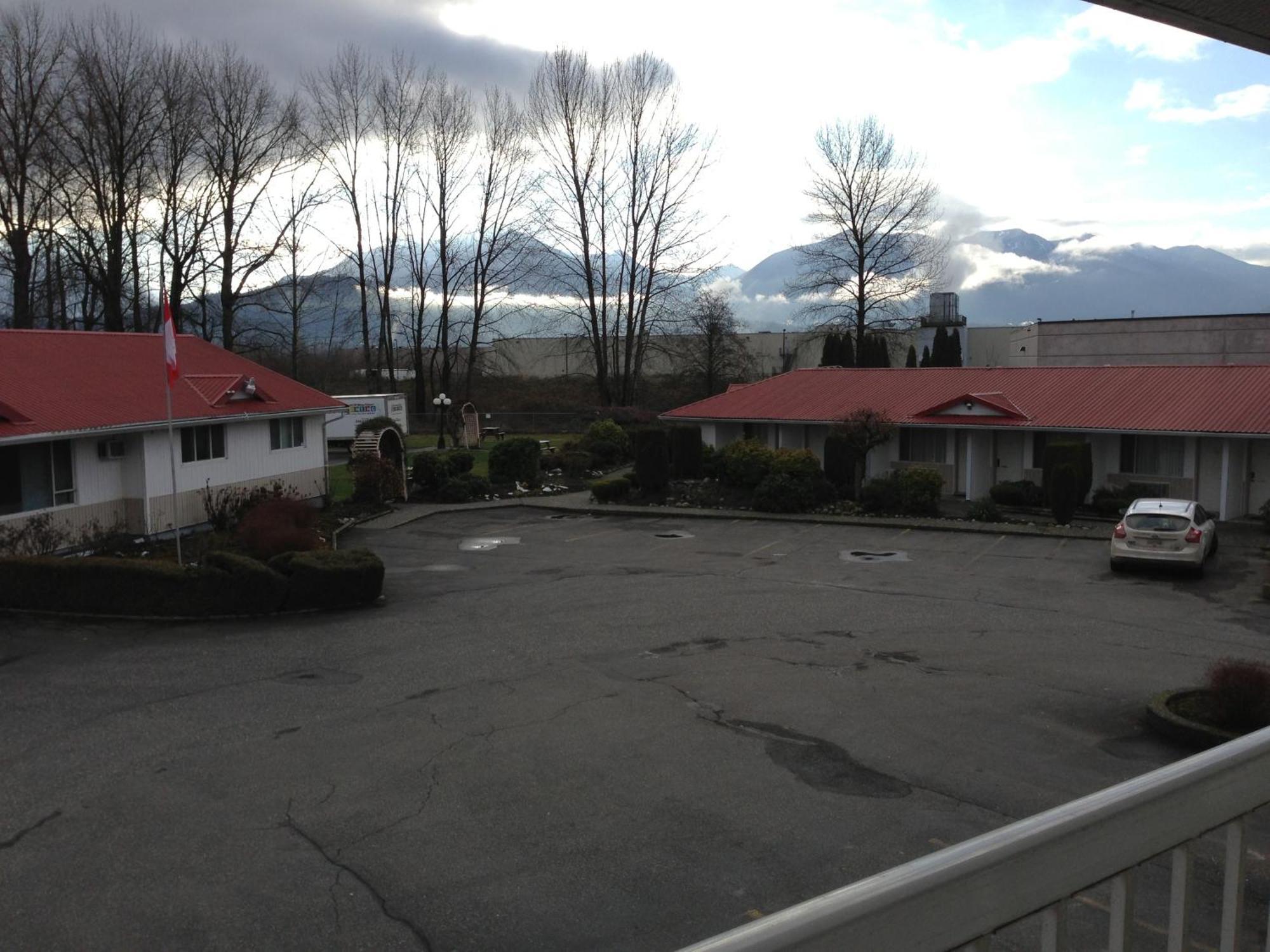 Rainbow Motor Inn Chilliwack Exterior photo